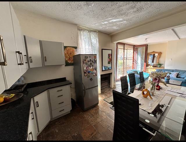 4 BEDROOM TOWNHOUSE FOR SALE IN ARCADIA